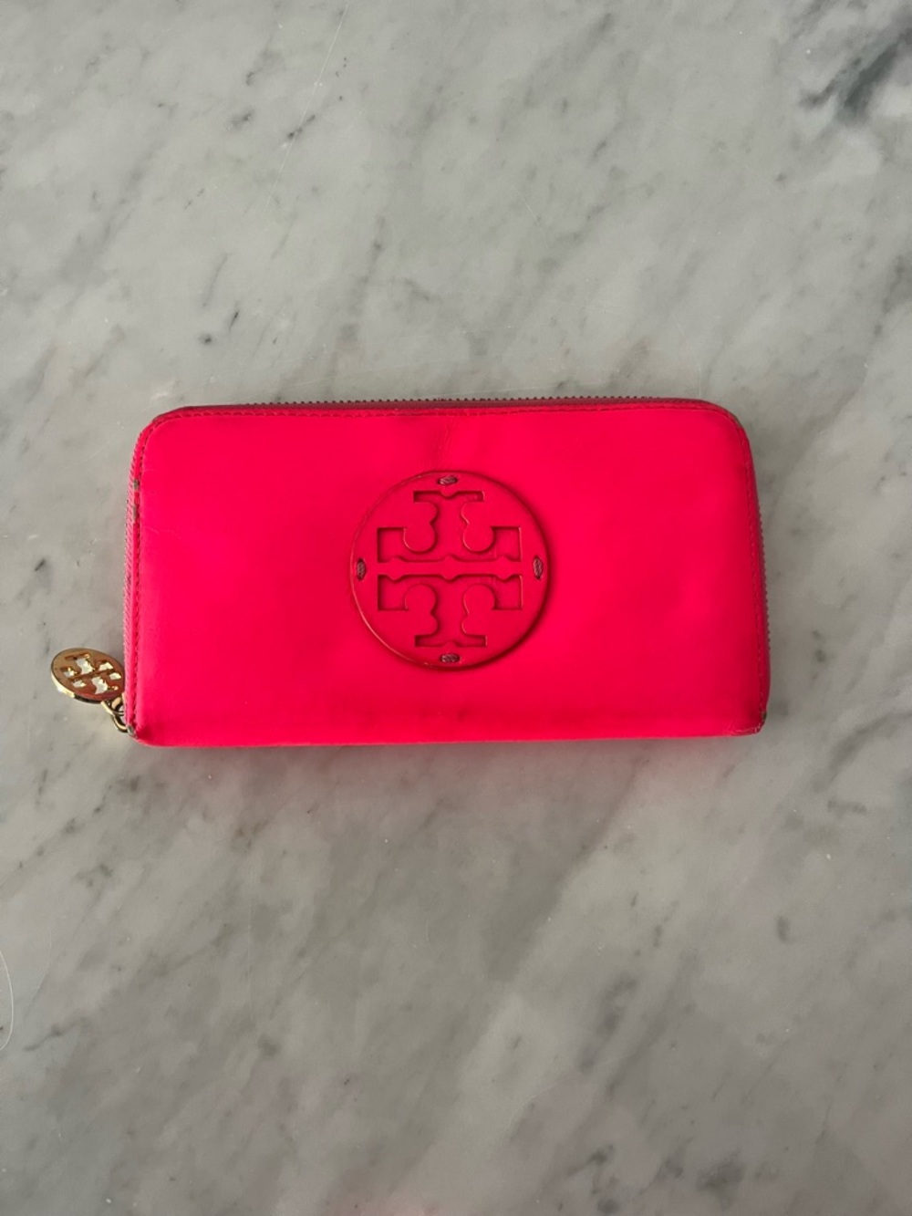 Tory Burch Limited Edition Neon Pink Patent Leather Wallet